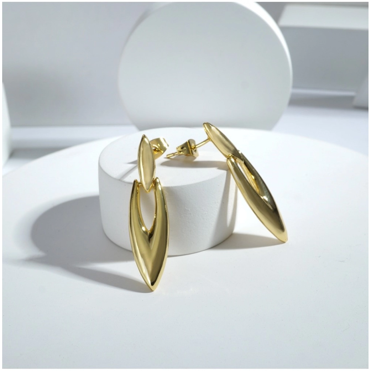 Generic Women's brassNew Gold Tone Polish Mini Office Earrings (Gold Plated) - Image 4