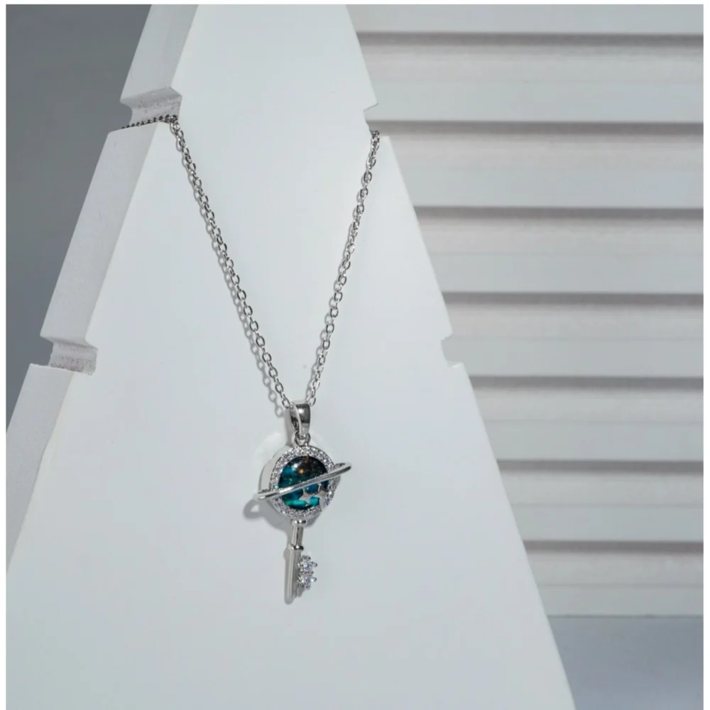 Generic Women's Stainless Steel Key Design Delicate Chain (Silver Plated) - Image 3